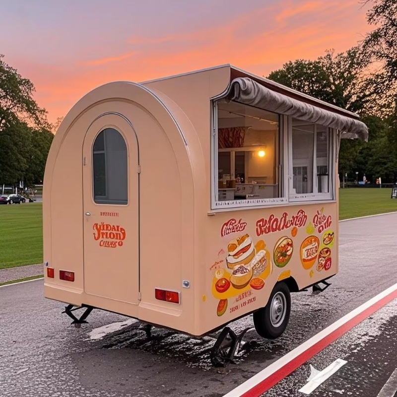 Equipped Truck Street Kiosk Eu - Coffee Equipment Europe recensione e prezzo