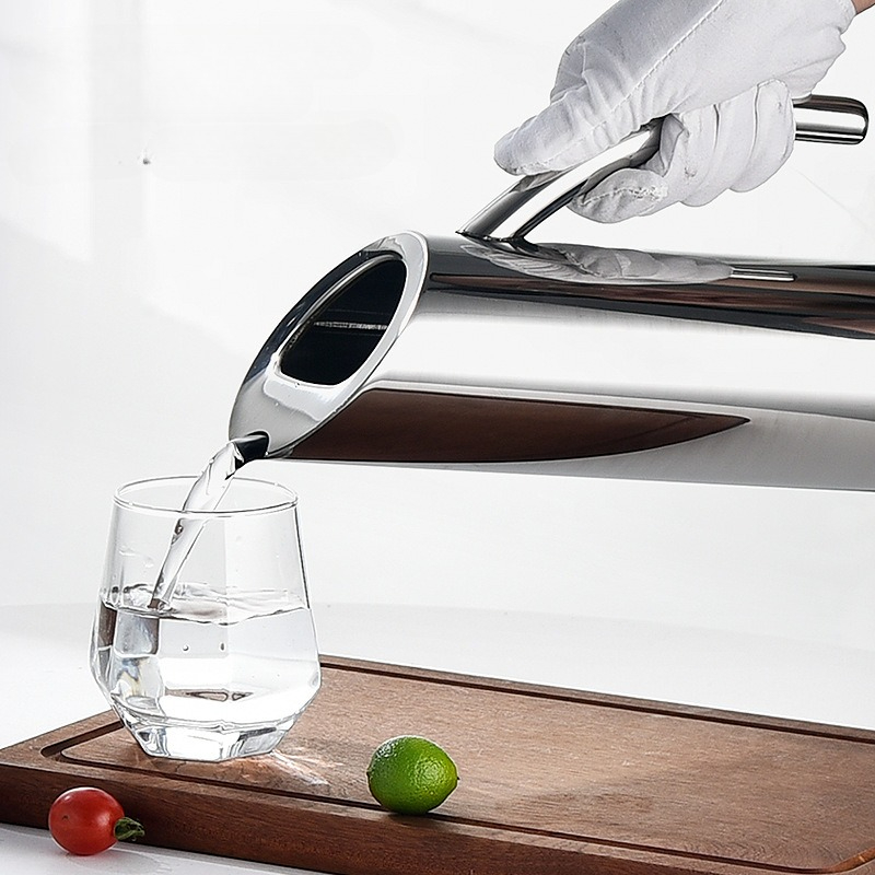 Water Jug Stainless Steel Stra - Coffee Equipment Gift recensione e prezzo